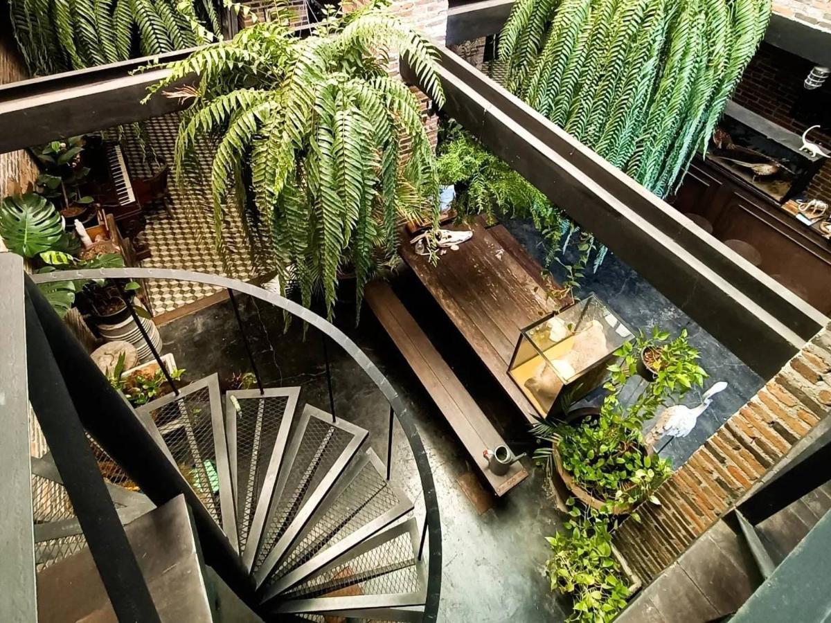 Bed and Breakfast J No.14 Bangkok Esterno foto