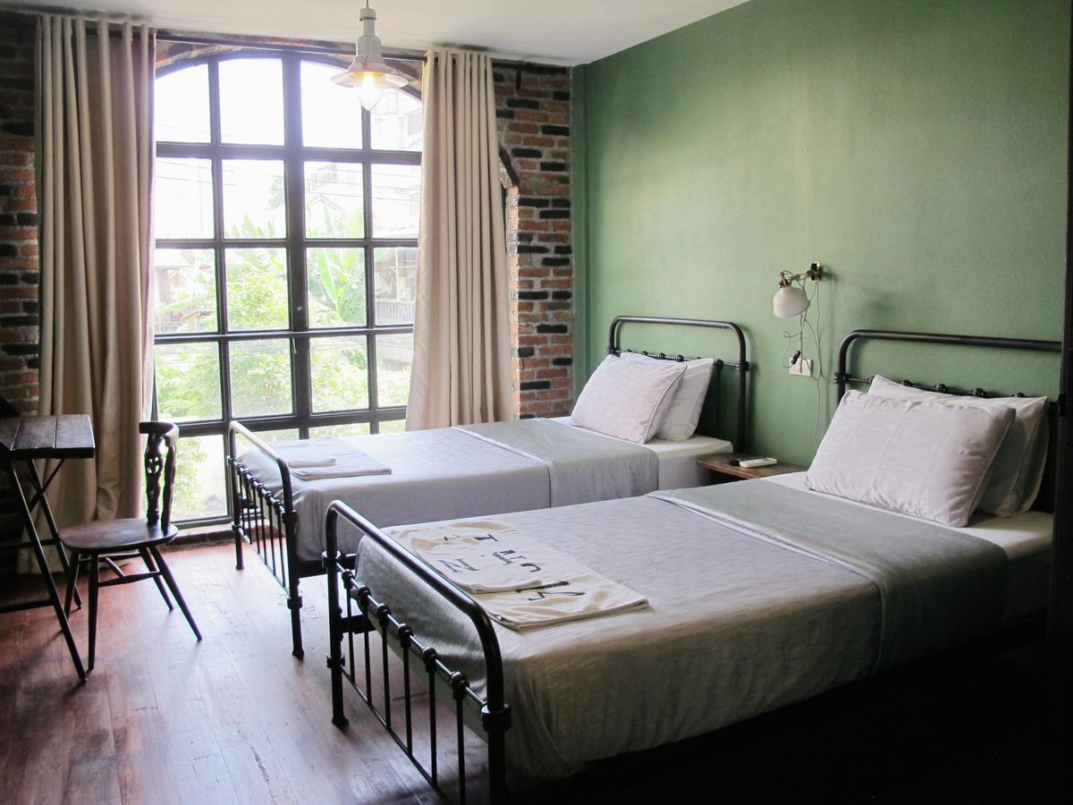 Bed and Breakfast J No.14 Bangkok Esterno foto